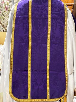 Planeta morada de guitarra