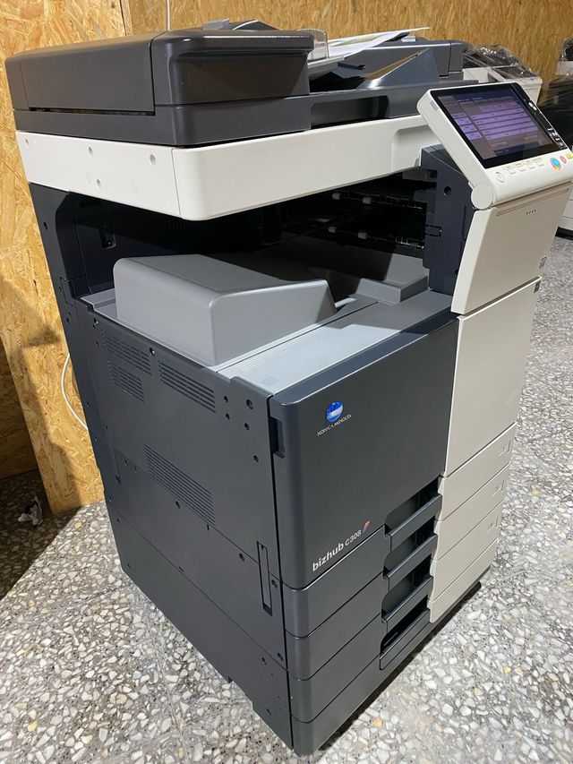 Fotocopiadora konica minolta bizhub c308