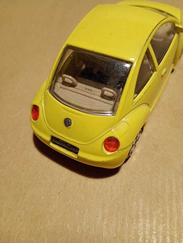 Modellino auto New Beetle VW Burago