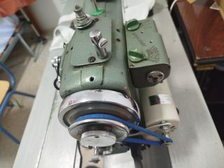 Máquina de coser refrey transforma