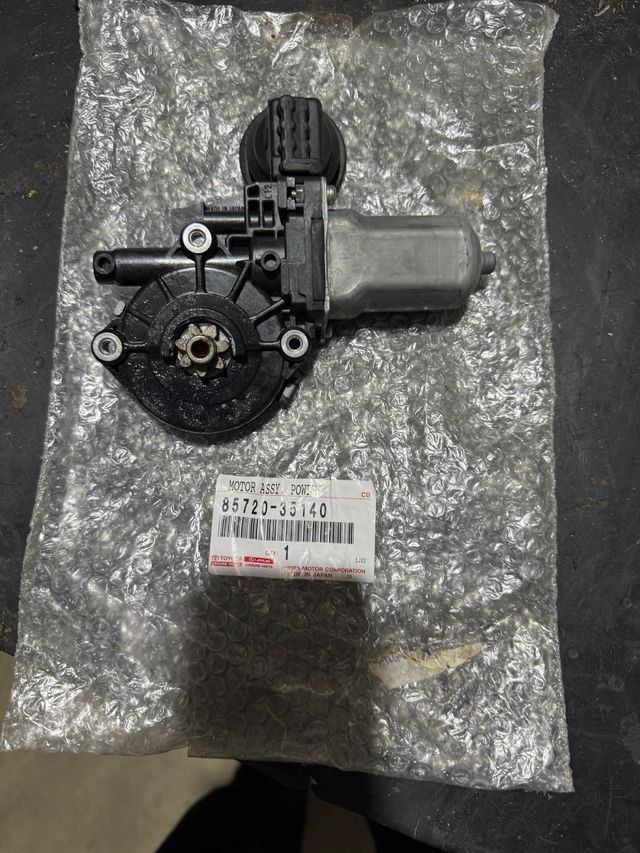 Motor elevaluna rav4 2016