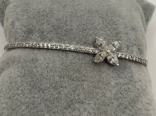 Pulsera de oro blanco de 18 kt con diamantes