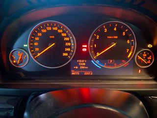 bmw 550i Xdrive 540 cv