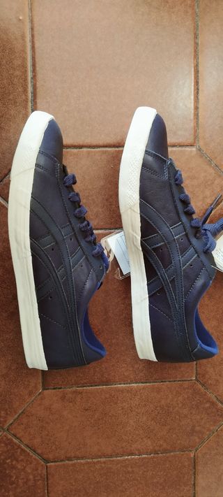 Zapatillas Asics talla 42 