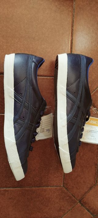 Zapatillas Asics talla 42 