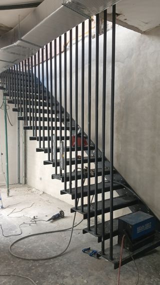 MONTAJES DE ESTRUCTURAS METÁLICAS CNAE 4332