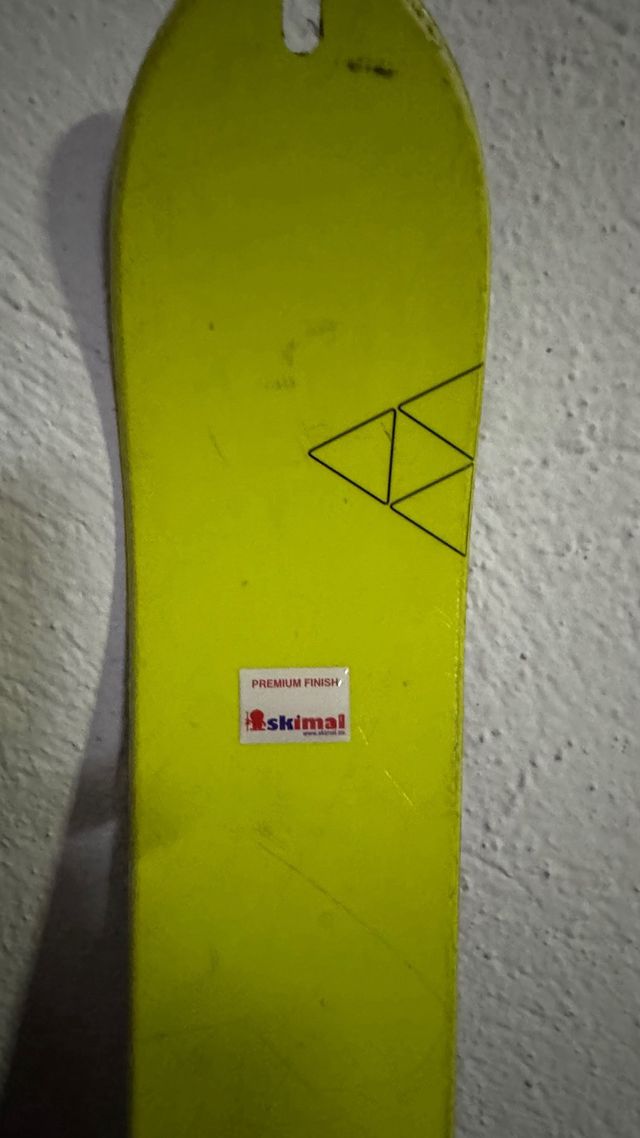 Equipo de esqui de travesía