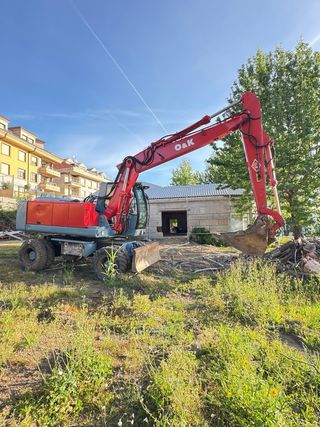 Retroexcavadora ruedas