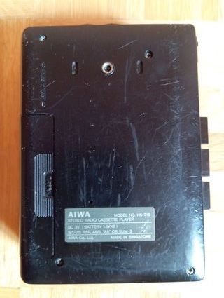 Walkman AIWA HS-T19 Radio Cassette Super Bass