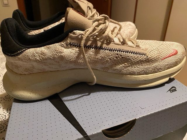 Zapatillas deportivas Nike mujer numero 39.5