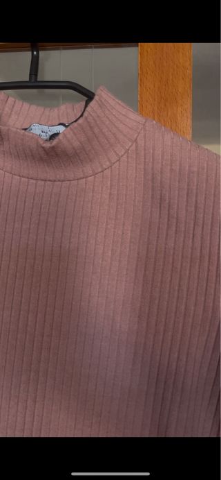 Camiseta canalé Bershka