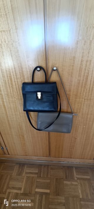 Lote de 7 bolsos de piel y de lona a Buen precio