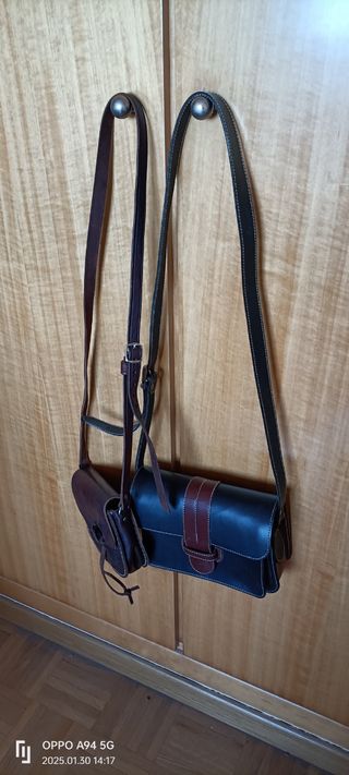 Lote de 7 bolsos de piel y de lona a Buen precio