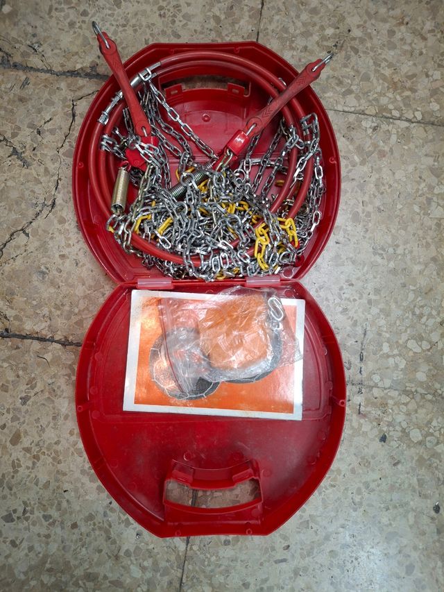 Cadenas de nieve para ruedas.