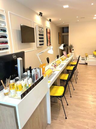 R-7937656 Traspaso d Centro d Estética en Sarrià