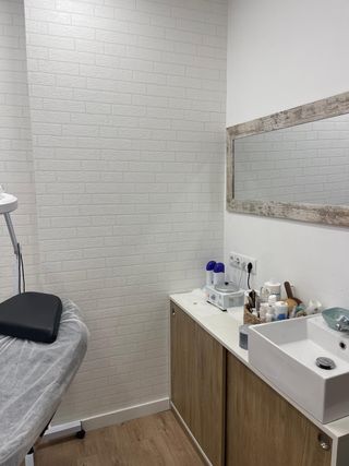 R-7937656 Traspaso d Centro d Estética en Sarrià