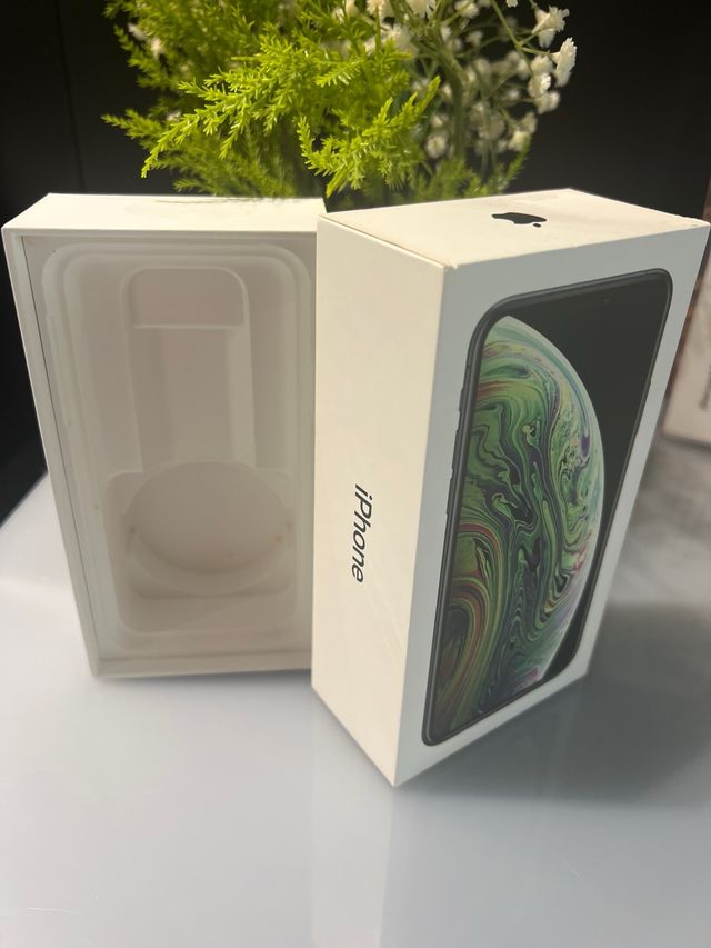 Caja iPhone XS 64gb