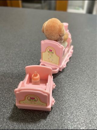 SYLVANIAN FAMILIES BABY TRAIN+BEBE+PARQUE INFANTIL
