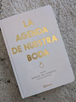 La agenda de nuestra boda: Un libro de: Bodas de cuento. Styling and Design