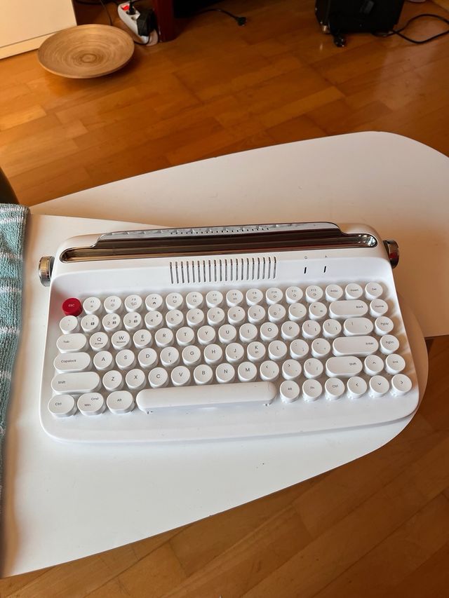 Teclado Yunzii Actto B303 blanco