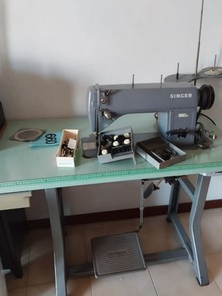 Macchina da cucito Singer 660 a2