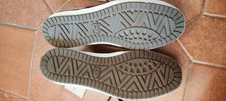 Zapatillas Asics nuevas 
