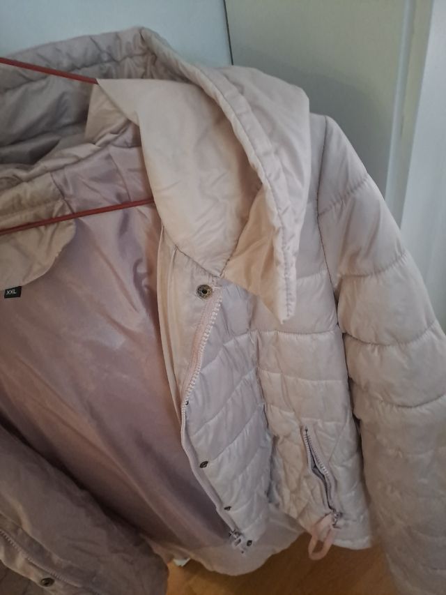 Anorak rosa de mujer