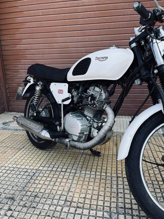 Preciosa CAFE RACER!!!