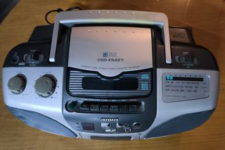 Radio Cassette y Compact Disc