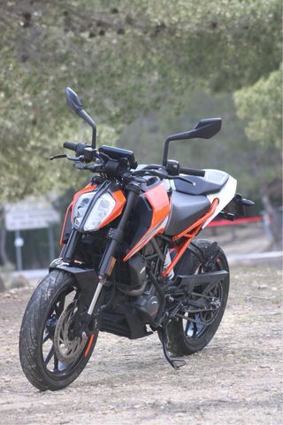 Ktm duke 125