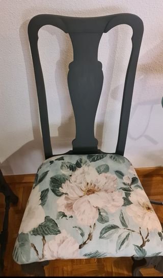 Cuatro sillas de salón restauradas 25 cada una