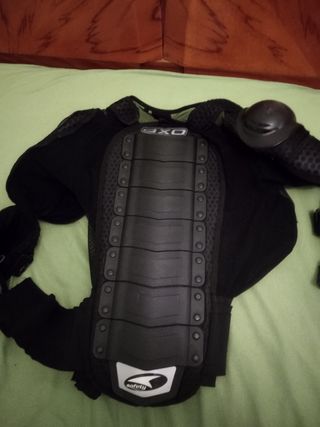Equipación de moto de enduro, motocross 