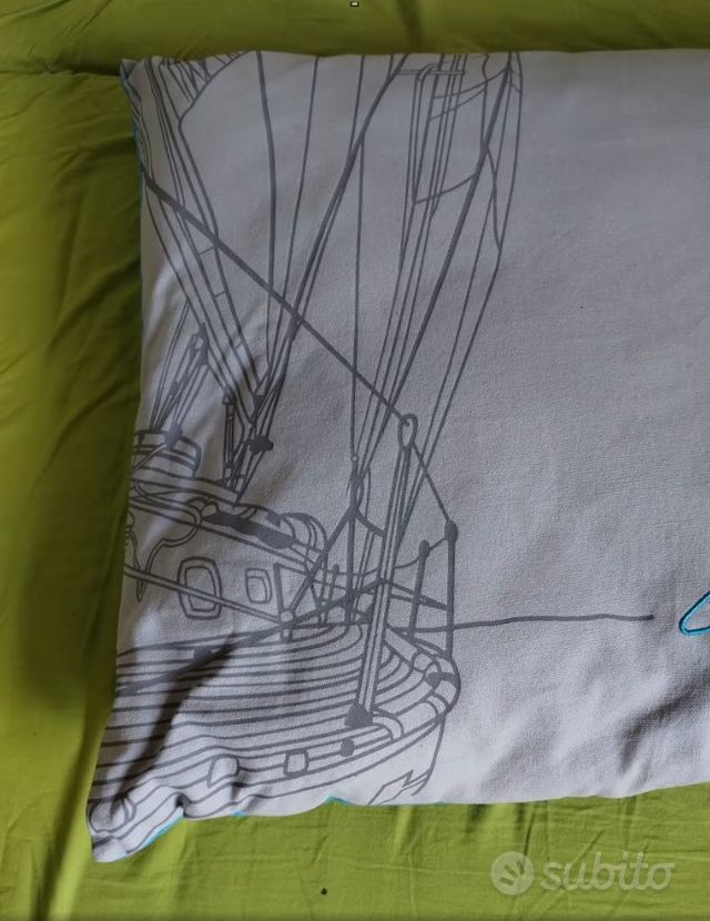 cuscino imbottito ricamato per cane/gatto - NUOVO!