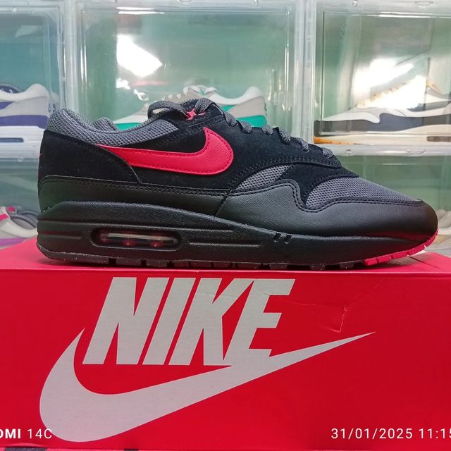 NIKE AIR MAX 1 VAMP