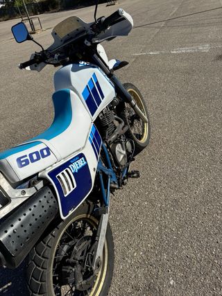 Suzuki Dr 600 R Clásica