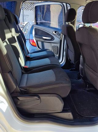 Ford S-MAX  12/2013