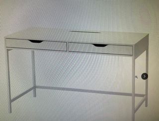 Mesa de escritorio ikea cajonera y ruedas silla