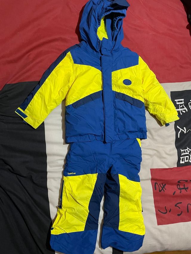 Giacca e pantaloni da sci