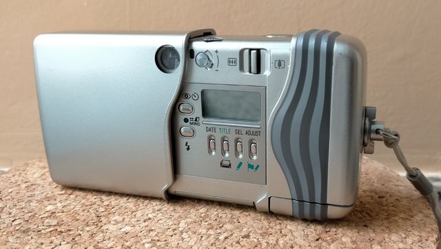 Cámara Fotos Nikon NuvisS