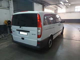 Mercedes-Benz Vito 113 2011 9 plazas
