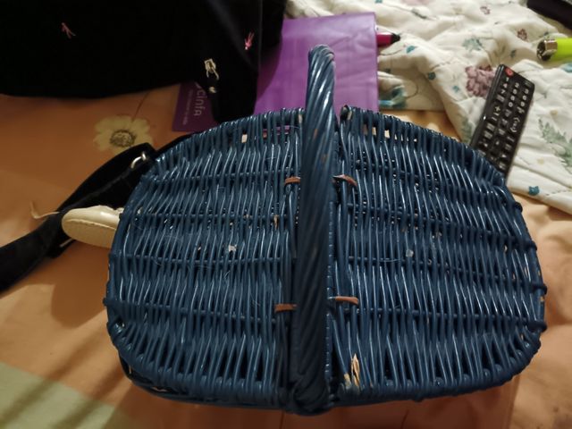 Cesta de vime com tampas