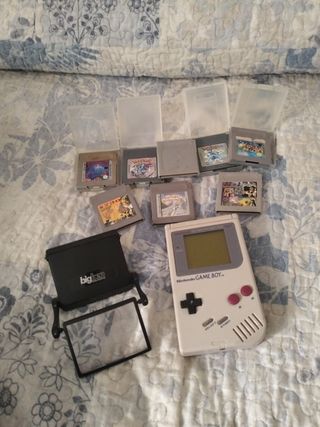 Game boy y 8 juegos