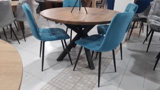 SUPER OFERTA MESA REDONDA Y CUATROS SILLAS