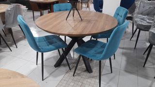 SUPER OFERTA MESA REDONDA Y CUATROS SILLAS