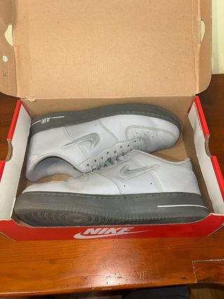 nike air force essential jewel