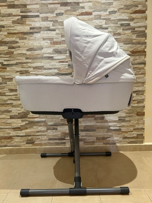 Cochecito 3 piezas INGLESINA APTICA DUO. Beige