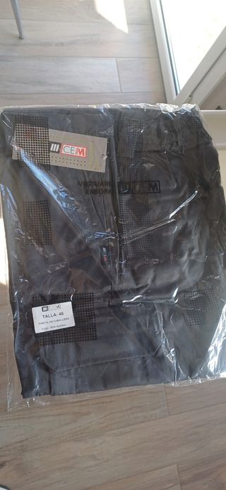 Pantalón de trabajo