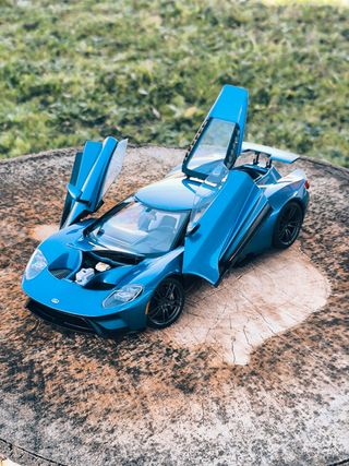 1:18 Ford GT blue, AutoArt