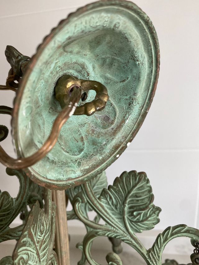 Lampara de techo de hierro estilo romántico