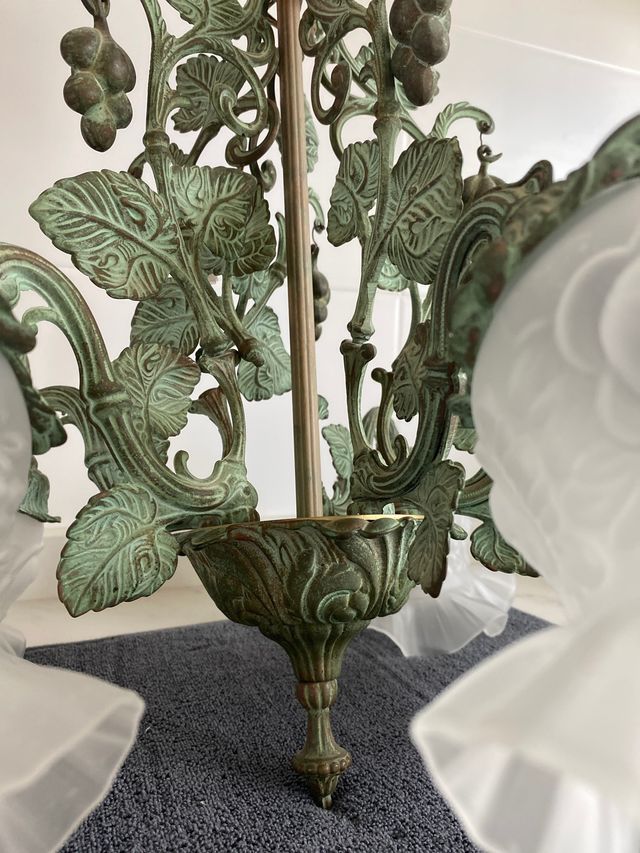 Lampara de techo de hierro estilo romántico